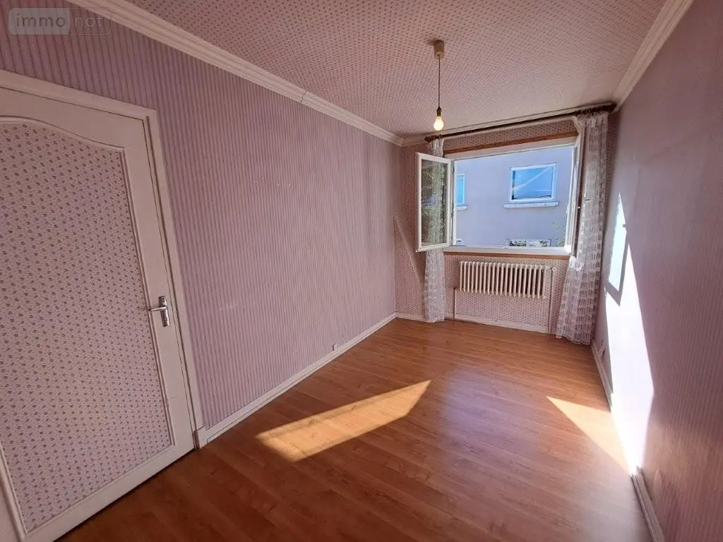 Appartement a vendre Saint-Flour 15100 Cantal 15 137 m2 6 pièces 167500 euros 044/1277 009
