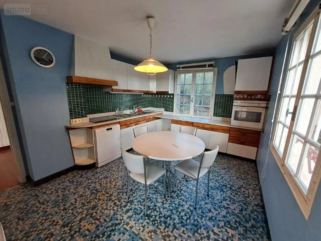 Maison a vendre Saint-Flour 15100 Cantal 15 170 m2 5 pièces 195500 euros 044/1278 002