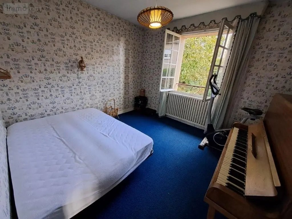 Maison a vendre Saint-Flour 15100 Cantal 15 170 m2 5 pièces 195500 euros 044/1278 006