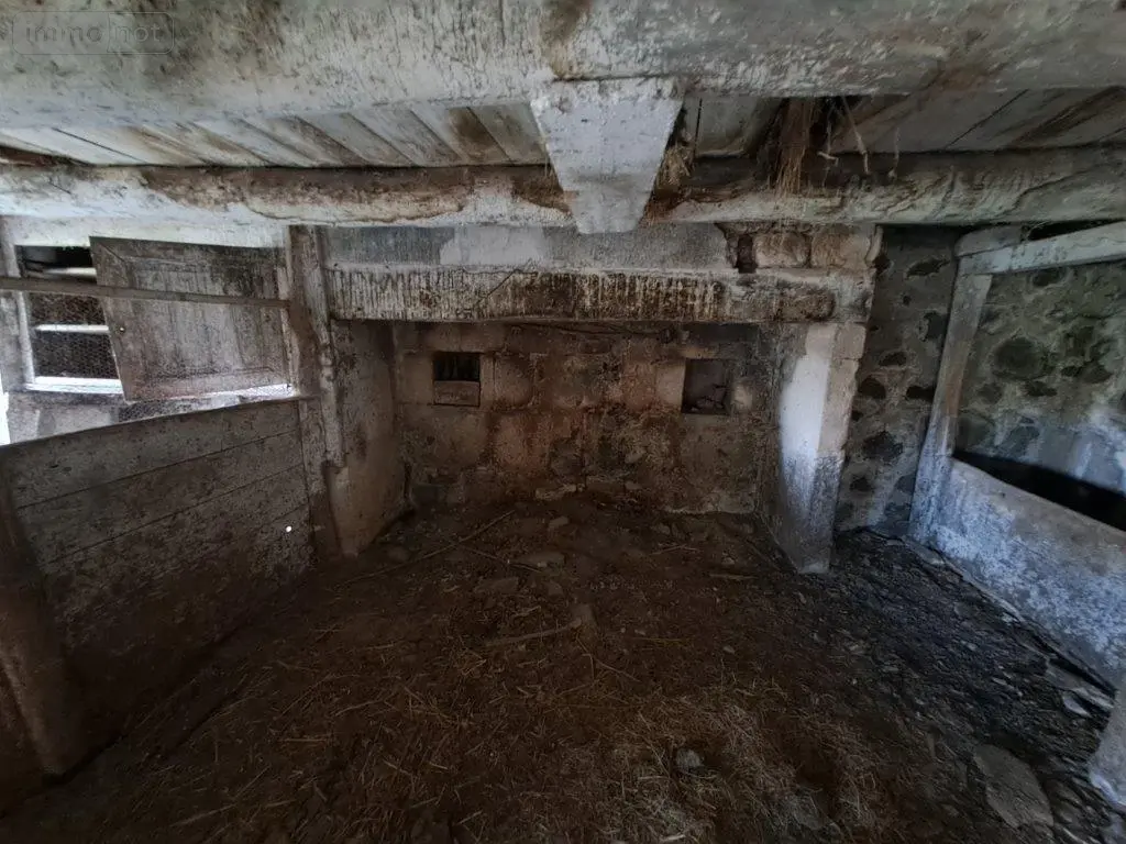 Bien agricole a vendre Ségur-les-Villas 15300 Cantal 15 150 m2 2 pièces 26500 euros 044/41 003
