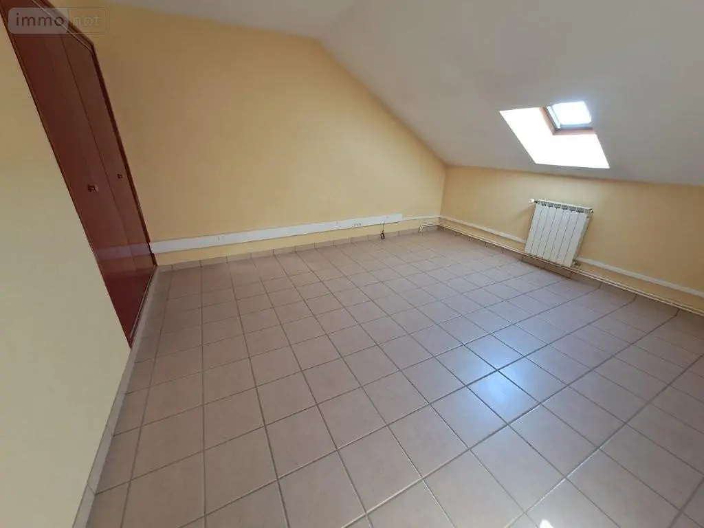 Maison a vendre Saint-Flour 15100 Cantal 15 141 m2 5 pièces 178000 euros 044/670 011