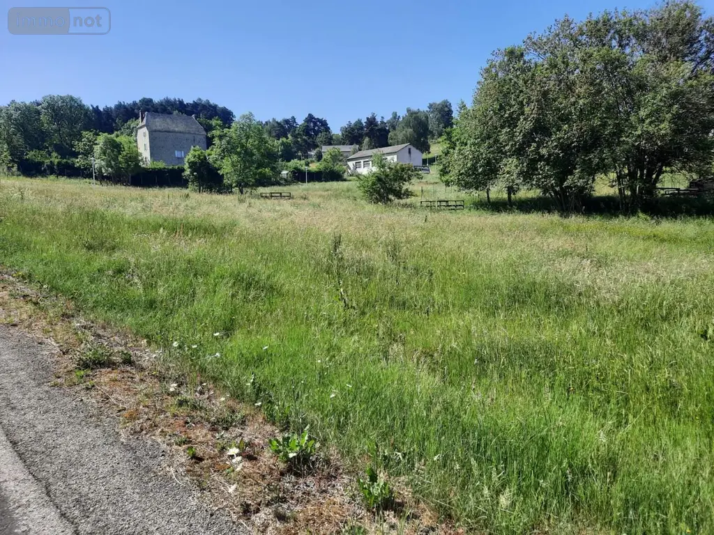 Terrain a batir a vendre Val d'Arcomie 15320 Cantal 15 4685 m2 15 euros 044/95 001