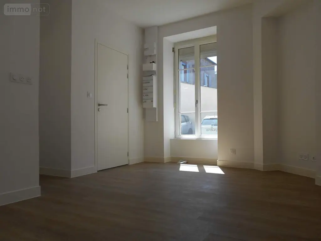 Appartement a vendre Dinan 22100 Côtes-d'Armor 22 25 m2 2 pièces 114400 euros 038/269 002