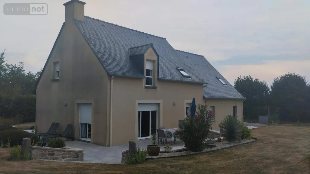 Maison a vendre Saint-Juvat 22630 Côtes-d'Armor 22 143 m2 5 pièces 269100 euros 038/271 001
