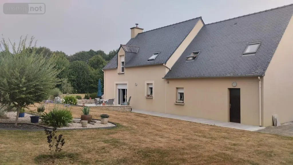 Maison a vendre Saint-Juvat 22630 Côtes-d'Armor 22 143 m2 5 pièces 269100 euros 038/271 009