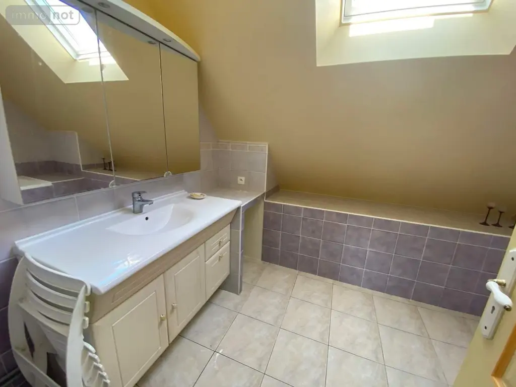 Maison a vendre Lanvallay 22100 Côtes-d'Armor 22 235 m2 7 pièces 468900 euros 040M1466 009
