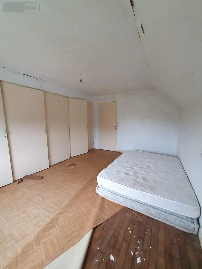 Maison a vendre Merdrignac 22230 Côtes-d'Armor 22 143 m2 8 pièces 110040 euros 121/1001 008