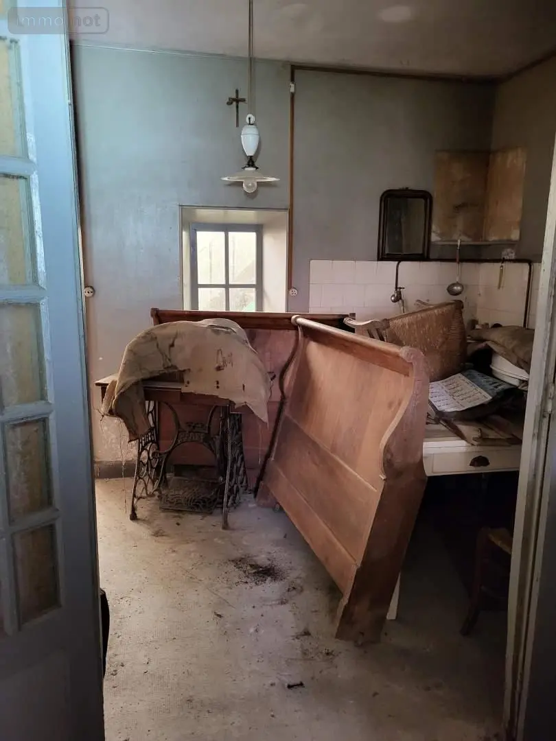 Maison a vendre Bénévent-l'Abbaye 23210 Creuse 23 90 m2 5 pièces 30240 euros 1210 005