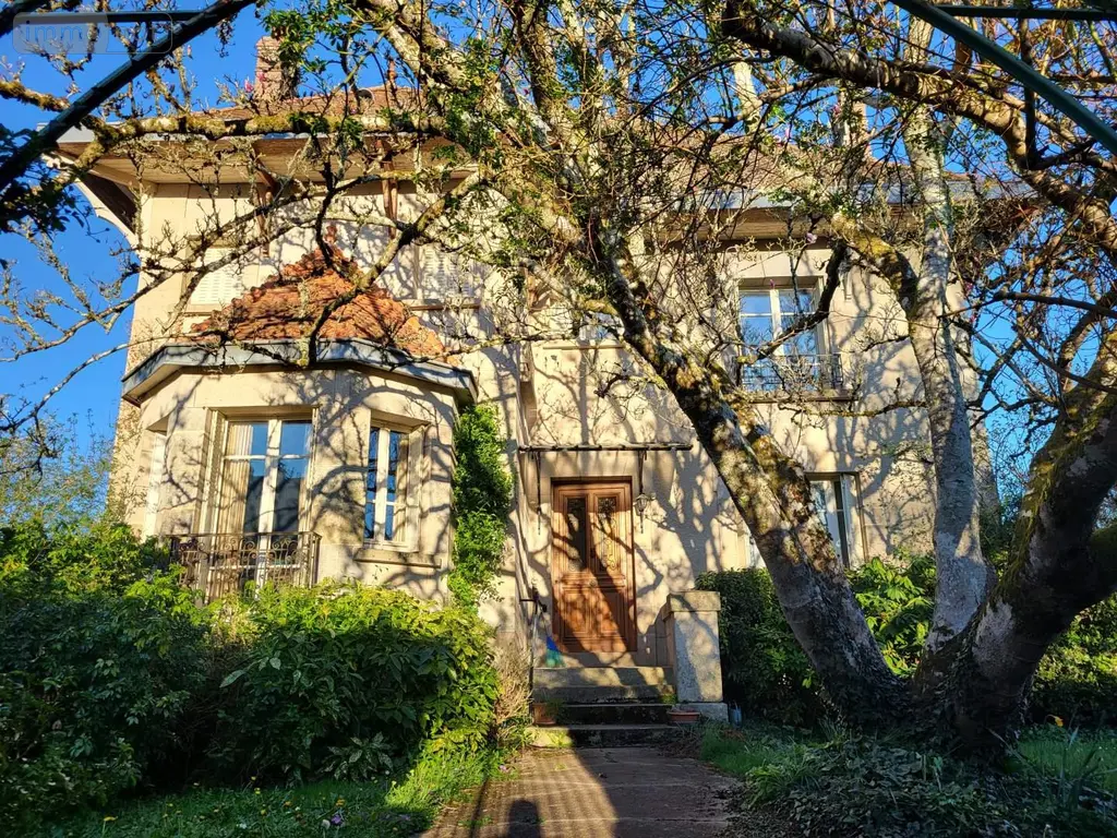 Maison a vendre Crozant 23160 Creuse 23 169 m2 7 pièces 262500 euros 1240 002