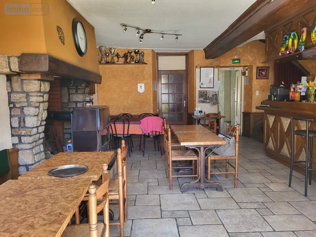 Fonds et murs commerciaux a vendre Chéniers 23220 Creuse 23 353 m2 9 pièces 168000 euros 1372 010