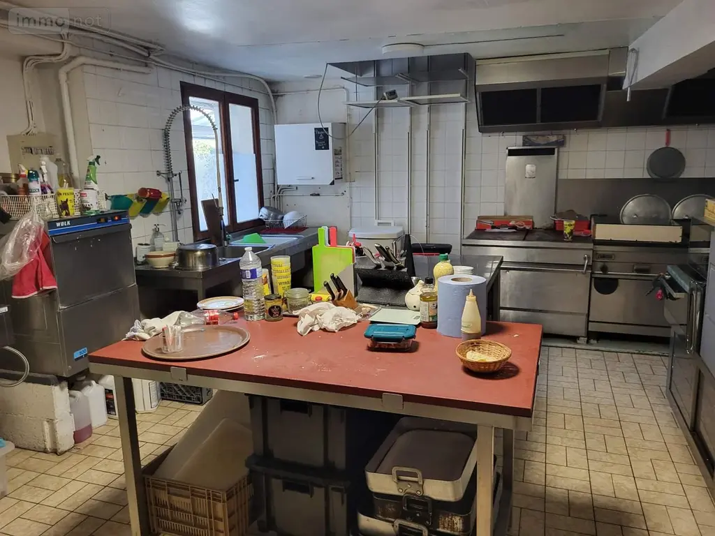 Fonds et murs commerciaux a vendre Chéniers 23220 Creuse 23 353 m2 9 pièces 168000 euros 1372 015