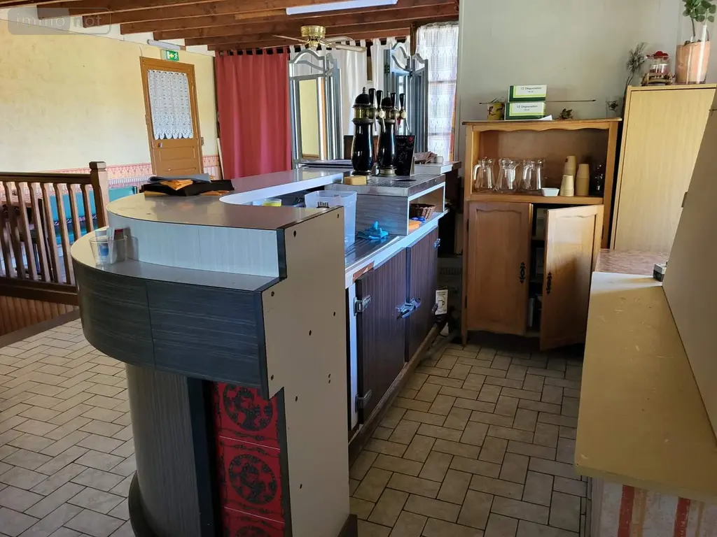 Fonds et murs commerciaux a vendre Chéniers 23220 Creuse 23 353 m2 9 pièces 168000 euros 1372 020