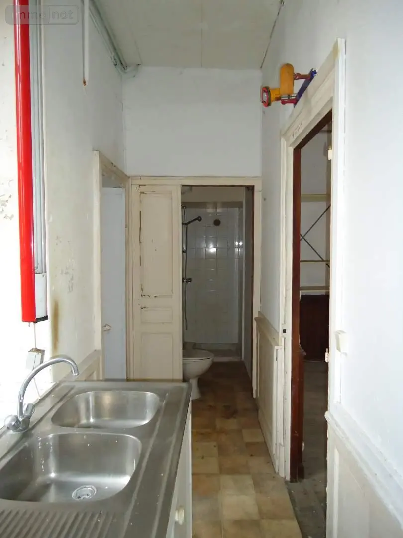 Immeuble de rapport a vendre Dun-le-Palestel 23800 Creuse 23 180 m2 9 pièces 86402 euros 965 005
