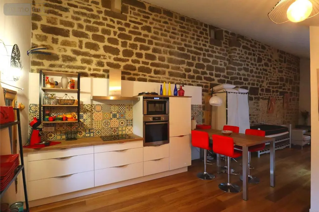 Appartement a vendre Locronan 29180 Finistère 29 46 m2 1 pièce 181400 euros 002/817 002