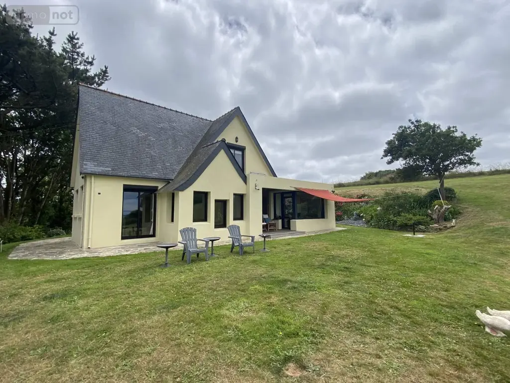 Maison a vendre Kerlaz 29100 Finistère 29 259 m2 9 pièces 1237000 euros 023/1610 012