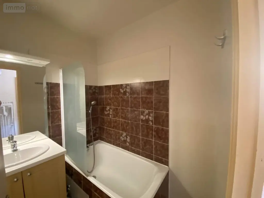 Appartement a vendre Mauguio 34130 Hérault 34 24 m2 1 pièce 75000 euros 013/509 006