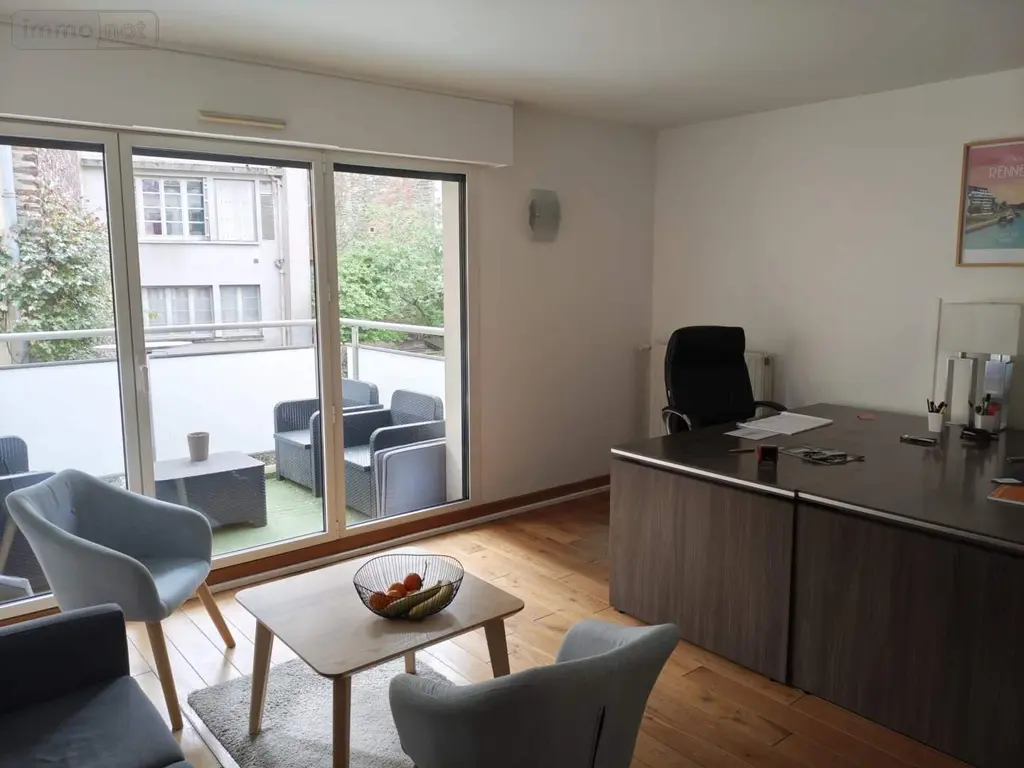Location fonds et murs commerciaux Rennes 35000 Ille-et-Vilaine 35 80 m2 4 pièces 1744 euros 006/1713 001