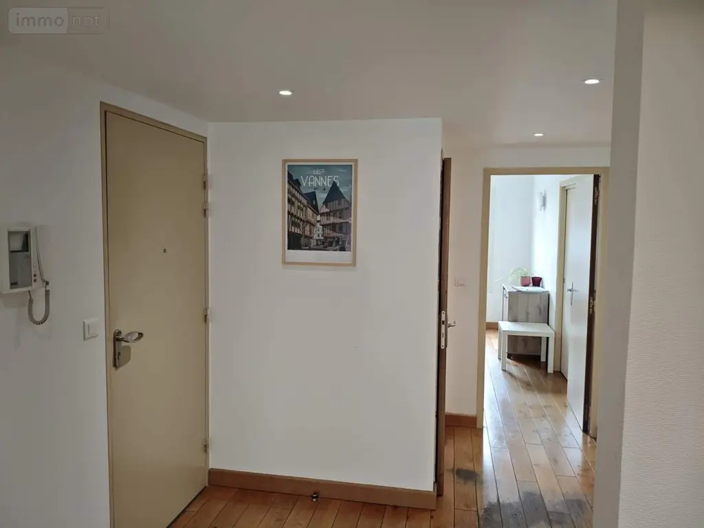 Location fonds et murs commerciaux Rennes 35000 Ille-et-Vilaine 35 80 m2 4 pièces 1744 euros 006/1713 002