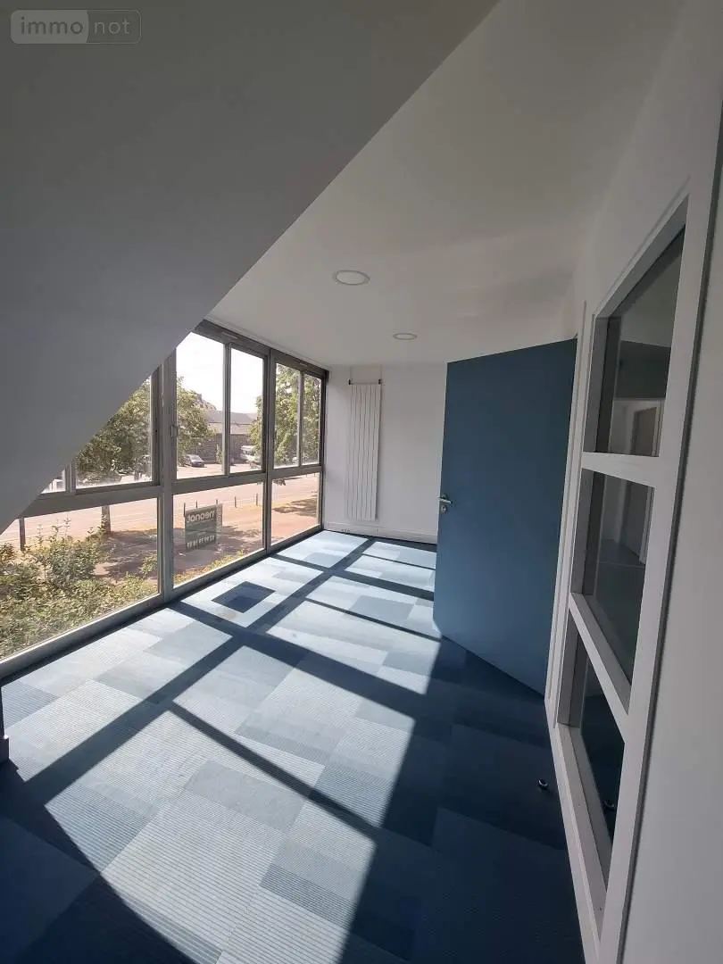 Fonds et murs commerciaux a vendre Rennes 35000 Ille-et-Vilaine 35 192 m2 5 pièces 499510 euros 006/2288 006