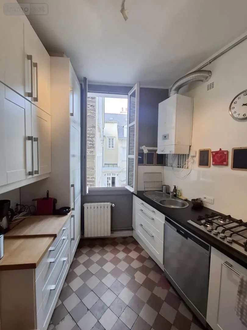Appartement a vendre Rennes 35000 Ille-et-Vilaine 35 64 m2 3 pièces 267750 euros 006/2325 005