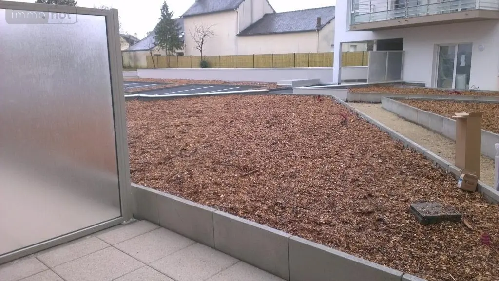 Location appartement Rennes 35000 Ille-et-Vilaine 35 42 m2 2 pièces 571 euros 006/958 004