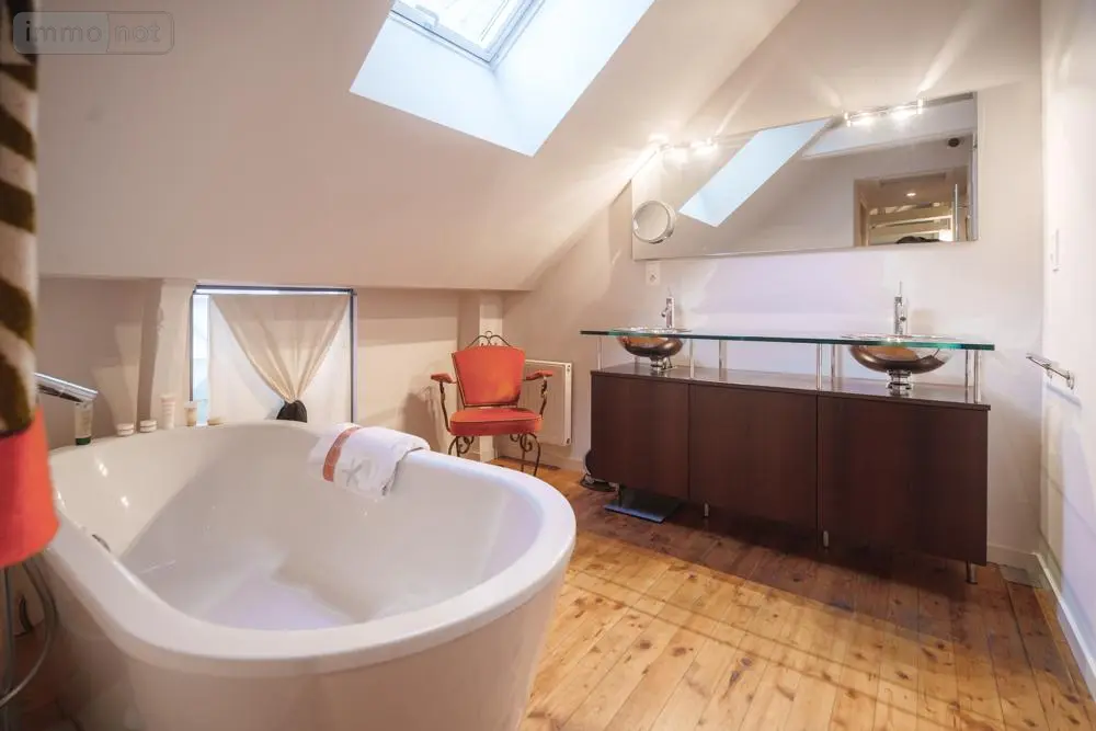 Maison a vendre Rennes 35000 Ille-et-Vilaine 35 136 m2 5 pièces 922240 euros 008/2781 005
