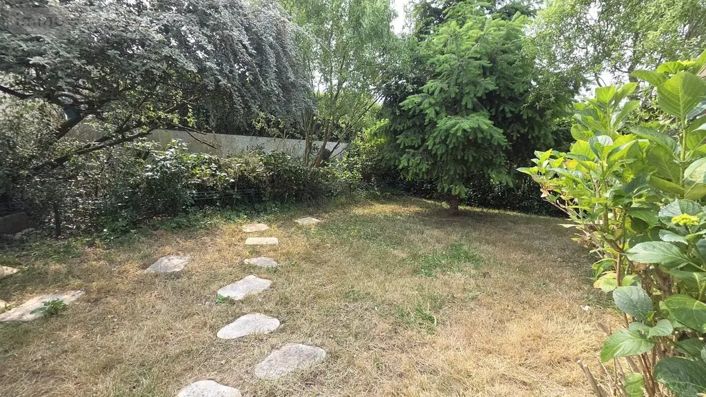 Maison a vendre Noyal-sur-Vilaine 35530 Ille-et-Vilaine 35 102 m2 5 pièces 229000 euros 019/5367 MCB 010