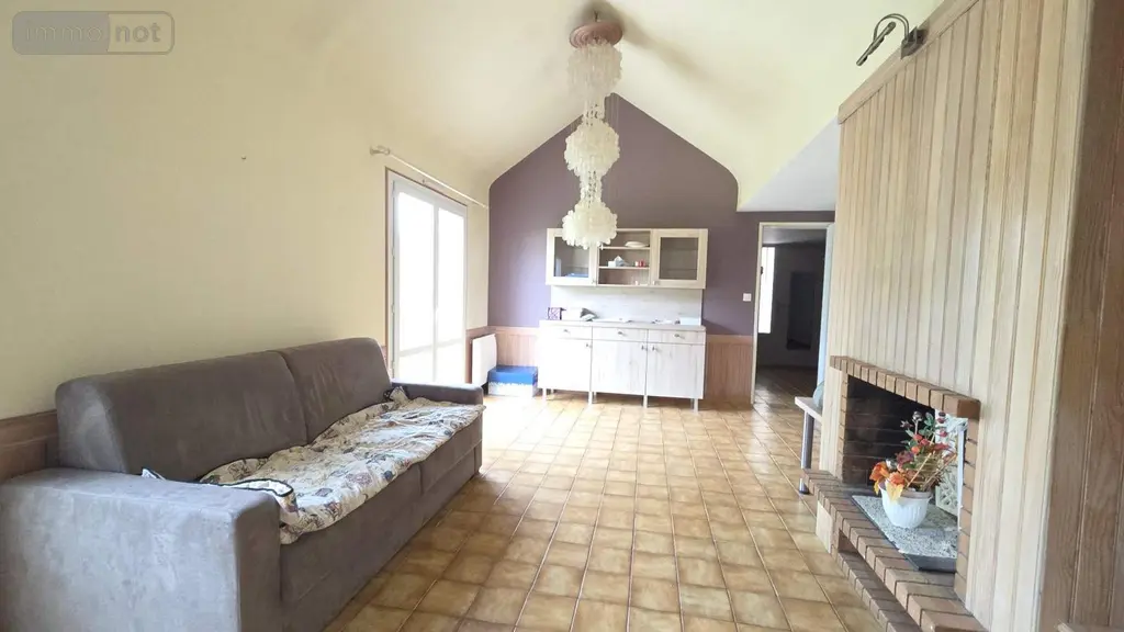 Maison a vendre Noyal-sur-Vilaine 35530 Ille-et-Vilaine 35 102 m2 5 pièces 229000 euros 019/5367 MCB 005
