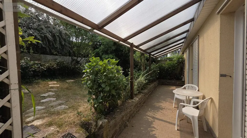 Maison a vendre Noyal-sur-Vilaine 35530 Ille-et-Vilaine 35 102 m2 5 pièces 229000 euros 019/5367 MCB 009