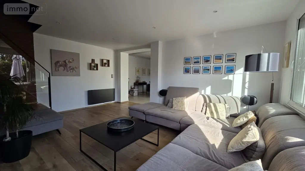 Maison a vendre Servon-sur-Vilaine 35530 Ille-et-Vilaine 35 206 m2 7 pièces 471500 euros 019/5440 MCB 001