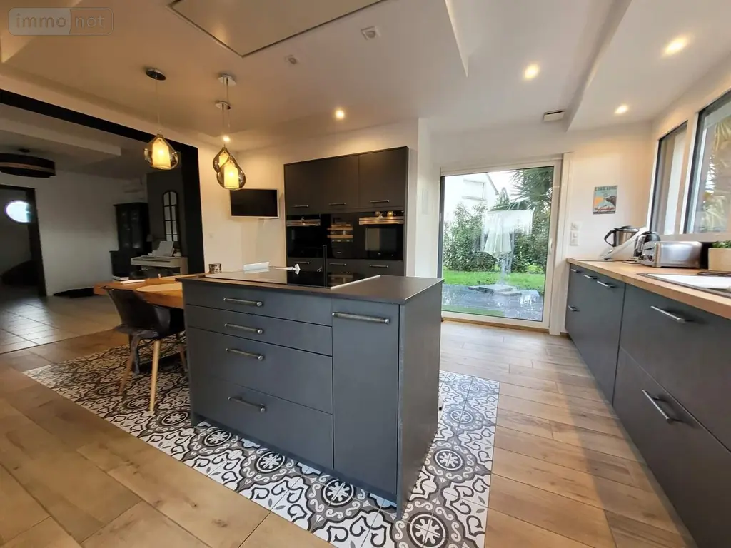 Maison a vendre Servon-sur-Vilaine 35530 Ille-et-Vilaine 35 206 m2 7 pièces 471500 euros 019/5440 MCB 011