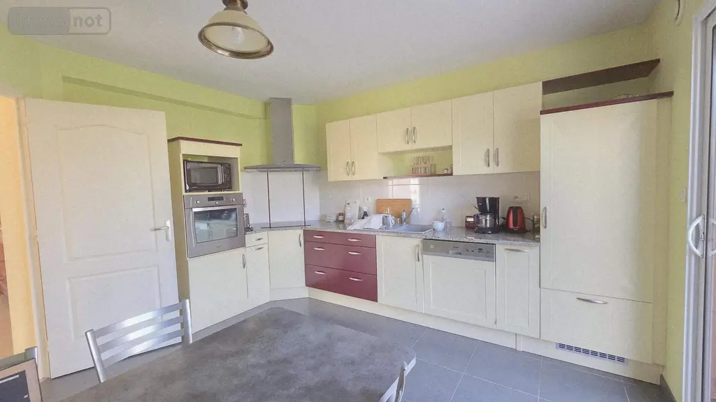 Maison a vendre Noyal-sur-Vilaine 35530 Ille-et-Vilaine 35 193 m2 9 pièces 476200 euros 019/5540 MCB 006