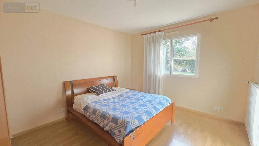 Maison a vendre Noyal-sur-Vilaine 35530 Ille-et-Vilaine 35 193 m2 9 pièces 476200 euros 019/5540 MCB 007
