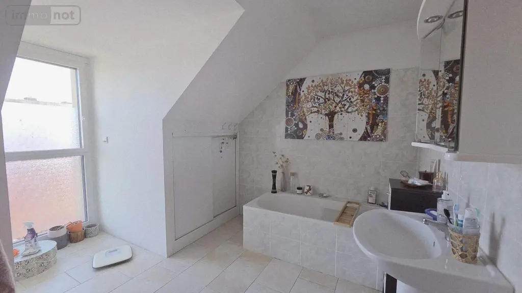 Maison a vendre Noyal-sur-Vilaine 35530 Ille-et-Vilaine 35 169 m2 7 pièces 471000 euros 019/5557 MCB 013