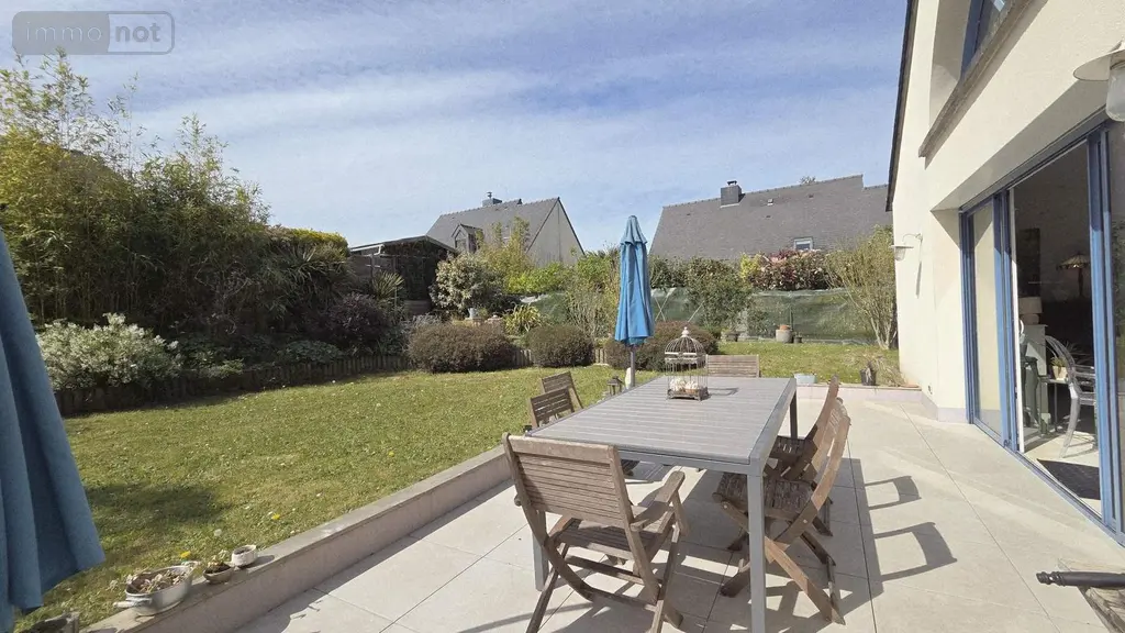 Maison a vendre Noyal-sur-Vilaine 35530 Ille-et-Vilaine 35 169 m2 7 pièces 471000 euros 019/5557 MCB 009