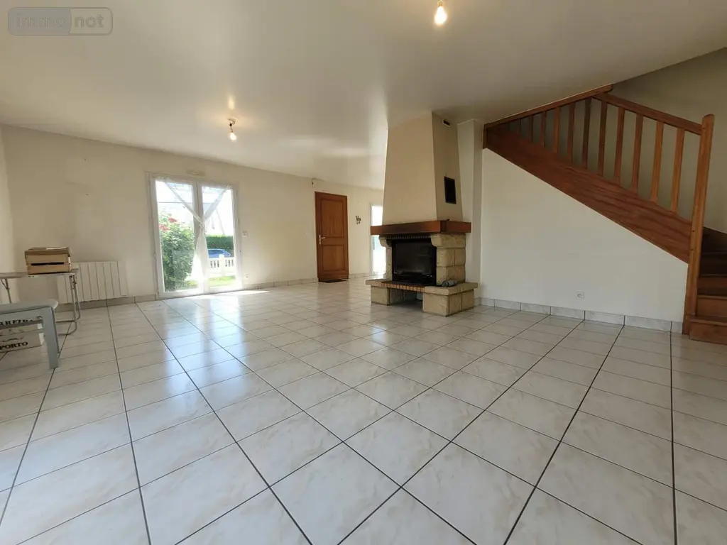 Maison a vendre Châteaubourg 35220 Ille-et-Vilaine 35 106 m2 4 pièces 239300 euros 019/5580 JLL 001