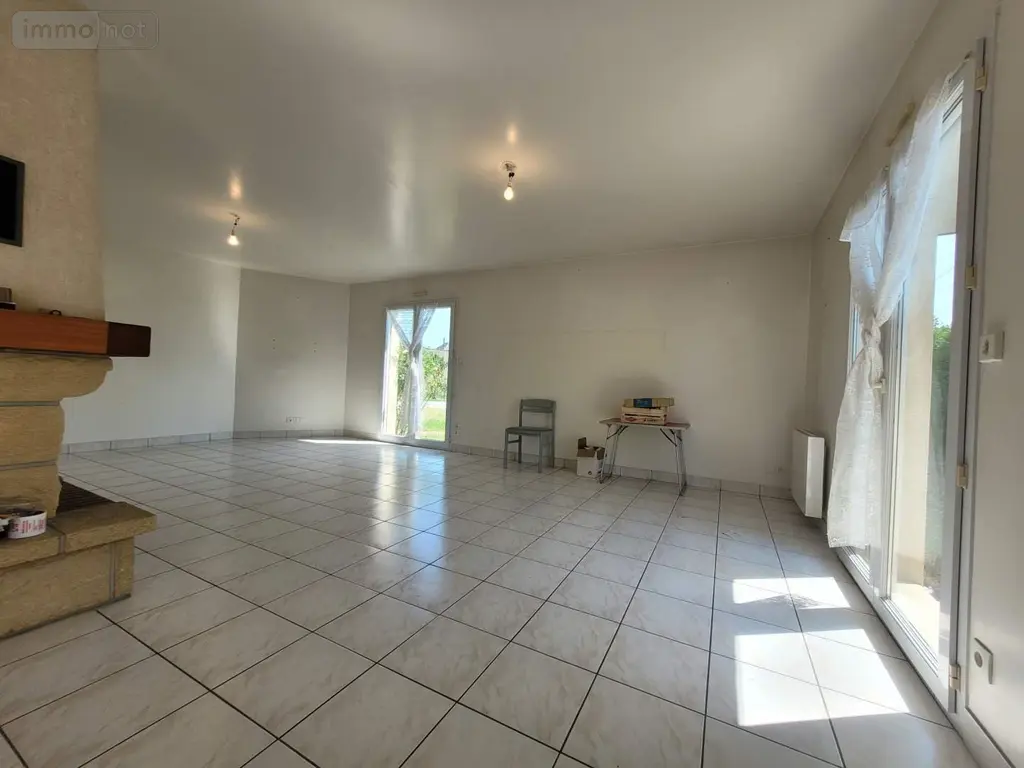 Maison a vendre Châteaubourg 35220 Ille-et-Vilaine 35 106 m2 4 pièces 239300 euros 019/5580 JLL 002