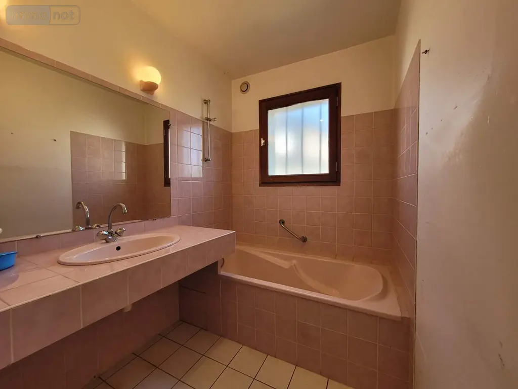 Maison a vendre Châteaubourg 35220 Ille-et-Vilaine 35 106 m2 4 pièces 239300 euros 019/5580 JLL 004