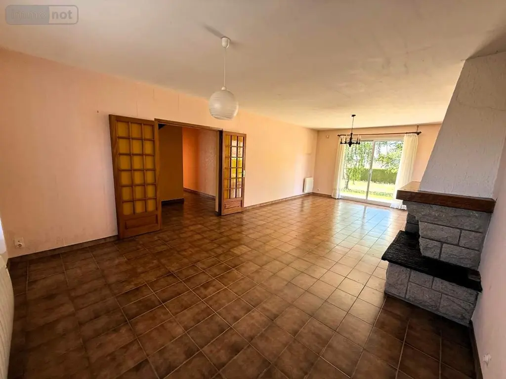 Location maison Brécé 35530 Ille-et-Vilaine 35 140 m2 6 pièces 980 euros 019/5628 002