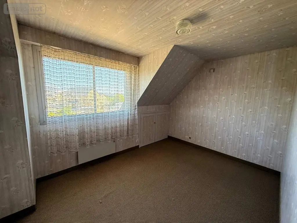 Location maison Brécé 35530 Ille-et-Vilaine 35 140 m2 6 pièces 980 euros 019/5628 005
