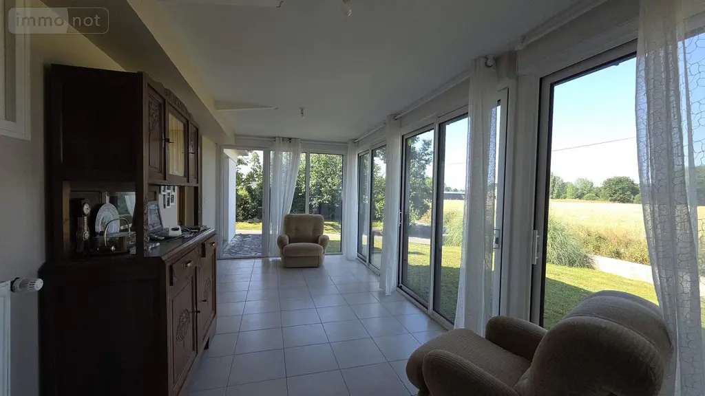 Maison a vendre Châteaugiron 35410 Ille-et-Vilaine 35 136 m2 6 pièces 259900 euros 019/5643 MCB 010