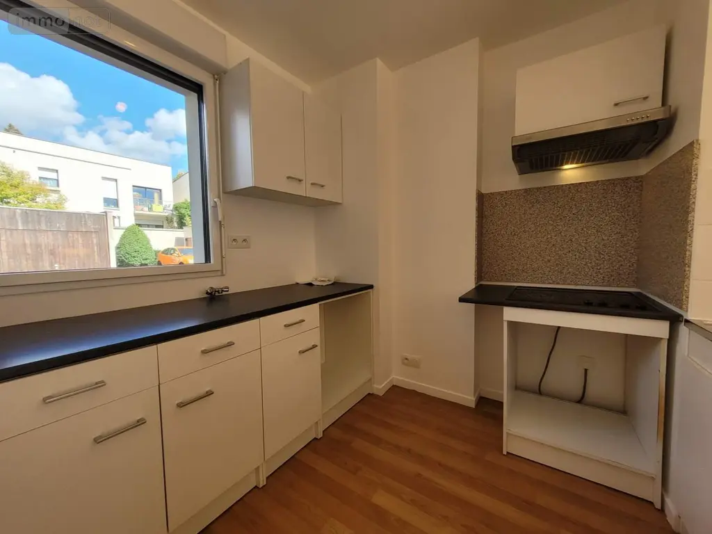 Appartement a vendre Servon-sur-Vilaine 35530 Ille-et-Vilaine 35 67 m2 4 pièces 187800 euros 019/5657 JLL 004