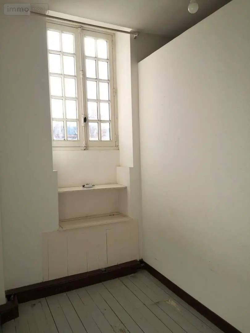 Appartement a vendre Rennes 35000 Ille-et-Vilaine 35 32 m2 1 pièce 156600 euros 029/1721 004