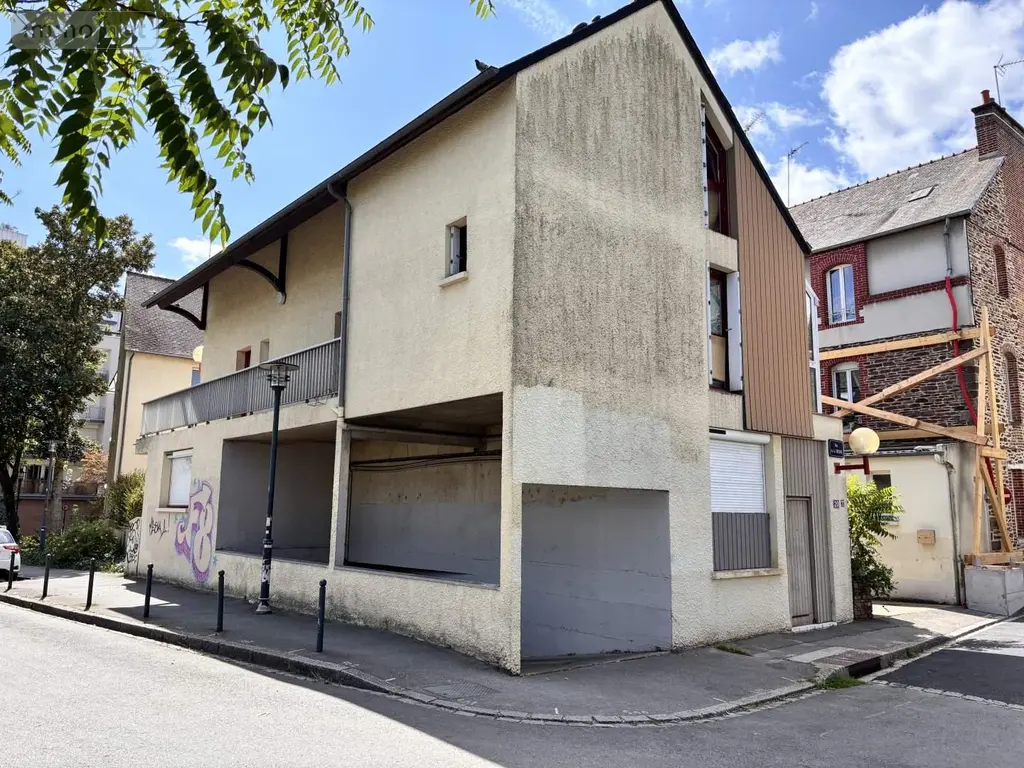 Garage et parking a vendre Rennes 35000 Ille-et-Vilaine 35 1 pièce 33500 euros 029/1790 002