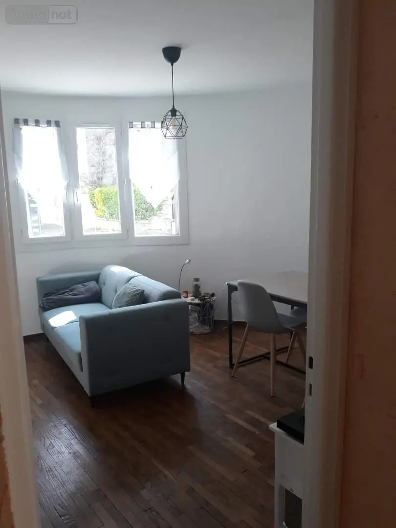 Location appartement Rennes 35000 Ille-et-Vilaine 35 46 m2 2 pièces 641 euros 030/71926 002