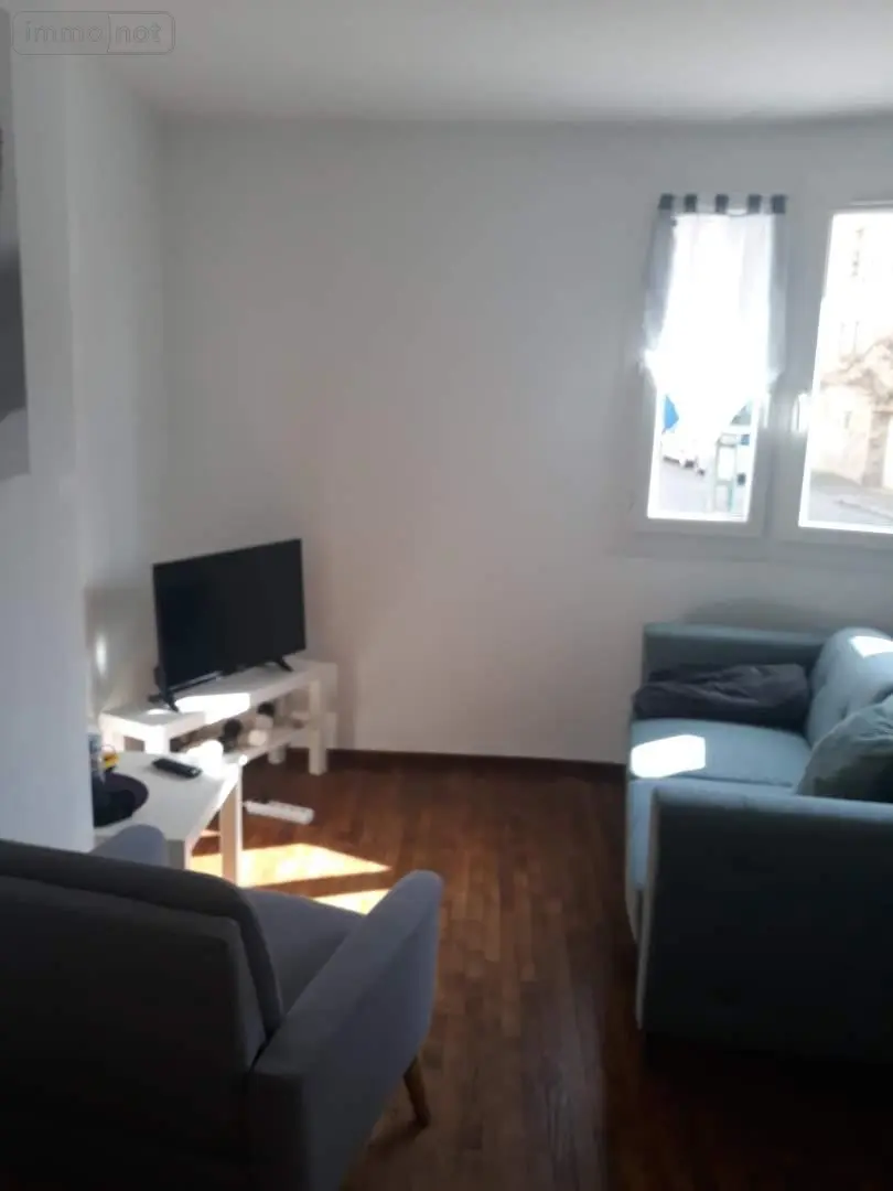 Location appartement Rennes 35000 Ille-et-Vilaine 35 46 m2 2 pièces 641 euros 030/71926 003