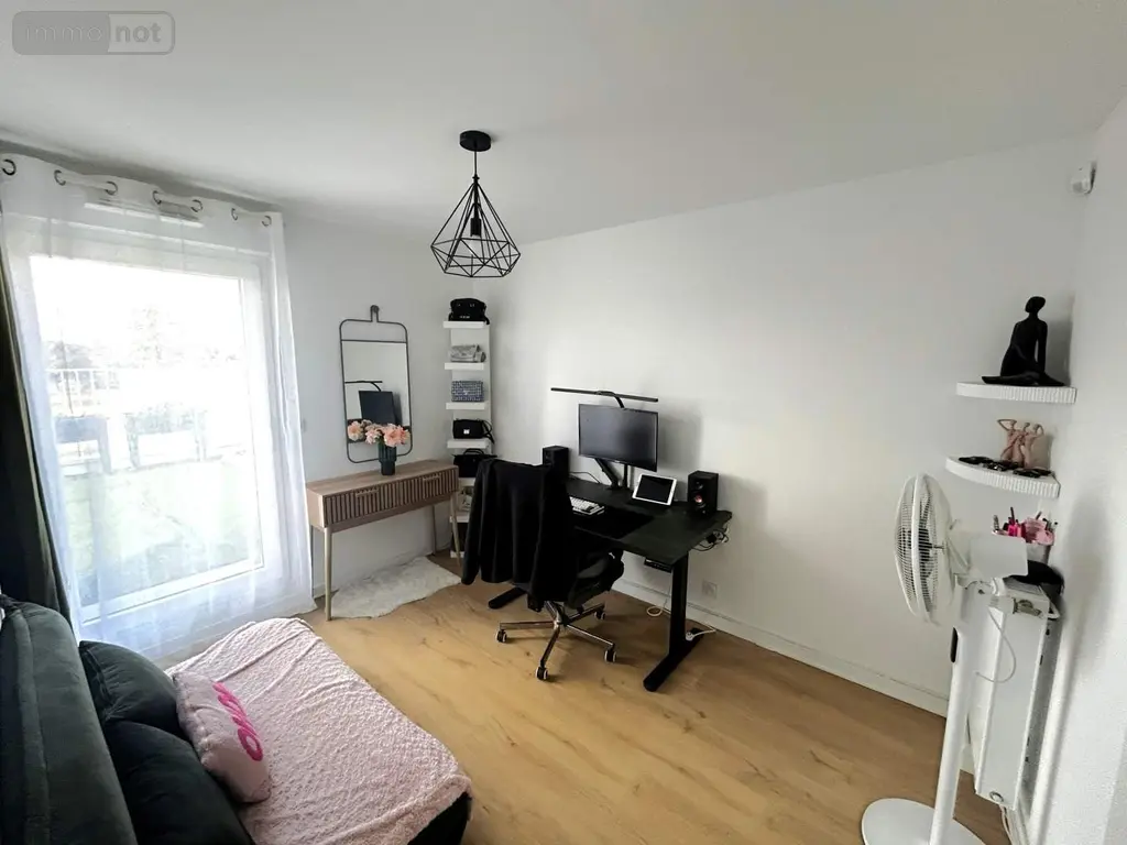Location appartement La Chapelle-des-Fougeretz 35520 Ille-et-Vilaine 35 60 m2 3 pièces 856 euros 030/72960 002