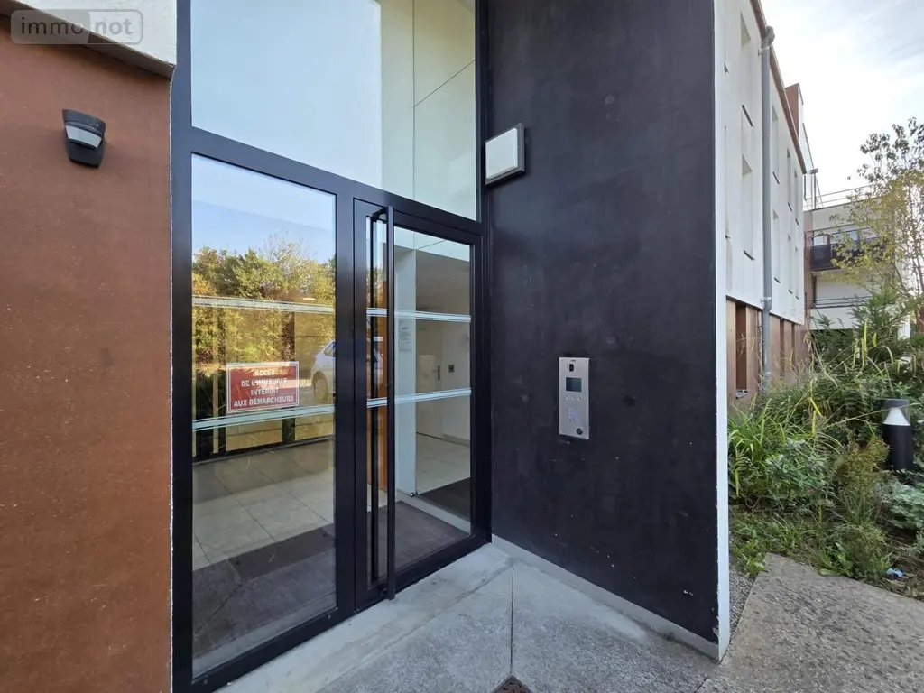 Appartement a vendre L'Hermitage 35590 Ille-et-Vilaine 35 68 m2 3 pièces 222600 euros 030/73005 002