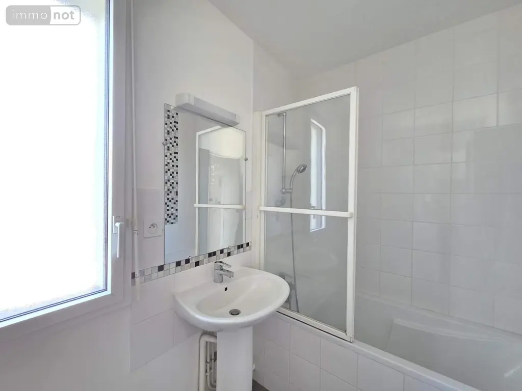 Appartement a vendre L'Hermitage 35590 Ille-et-Vilaine 35 68 m2 3 pièces 199400 euros 030/73005 006