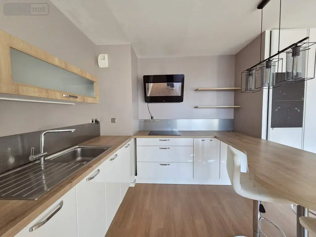 Appartement a vendre L'Hermitage 35590 Ille-et-Vilaine 35 68 m2 3 pièces 199400 euros 030/73005 008